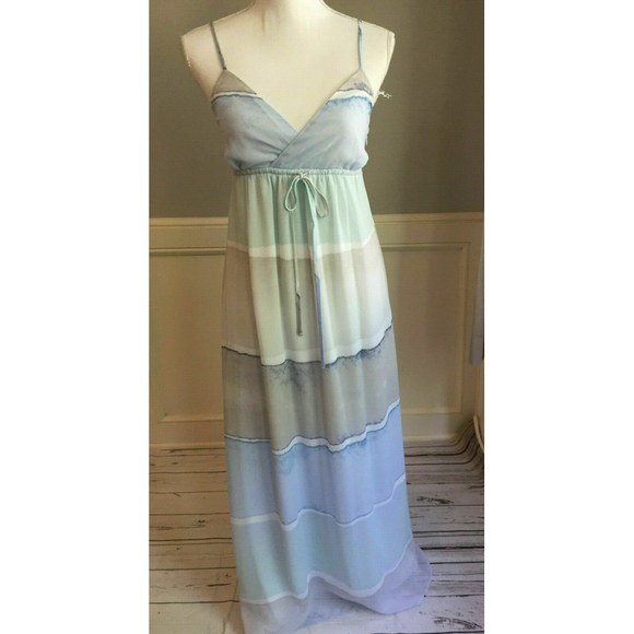LC Lauren Conrad Dresses & Skirts - Lauren Conrad maxi dress Size 2 Sleeveless Lined